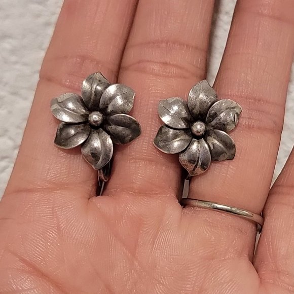Vintage solid 925 sterling silver ornate detailed orchid earrings - Picture 11 of 16
